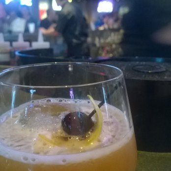 Yard House - Build your own old fashioned - New American Near Me - Austin, Texas Yard House - Build your own old fashioned - New American Near Me - Austin, Texas