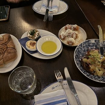 Bar Mezzana - Italian Near Me - Boston, Massachusetts