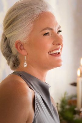 Lang Antique & Estate Jewelry by null