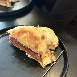 Kickstart Cafe - Sasquatch sandwich