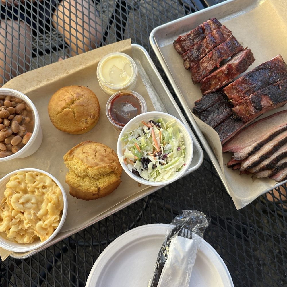 Hog Wild Bar-B-Que - The Hangtown Sampler With brisket, baby back ribs, St. Louis ribs and sides (mac & cheese, coleslaw & pinto beans) - Barbeque Near Me - Placerville, California Hog Wild Bar-B-Que - The Hangtown Sampler With brisket, baby back ribs, St. Louis ribs and sides (mac & cheese, coleslaw & pinto beans) - Barbeque Near Me - Placerville, California