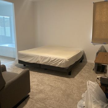 Dragon Moving - Bad moved in - Movers Near Me - Anaheim, California