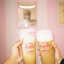Fluffy Donuts - Fluffy Cold Foam Ice Caramel Latte