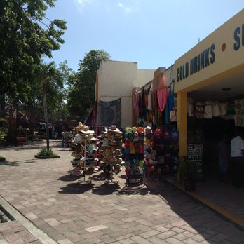 Salciccium - Pizza Near Me - Tulum, ROO Salciccium - Pizza Near Me - Tulum, ROO