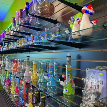 ELITE VAPOR VAPE & SMOKE - Updated May 2026 - 16 Photos - 256 Blue Lakes  Blvd N, Twin Falls, Idaho - Vape Shops - Phone Number
