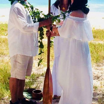 Hawaiian Aloha Blessings - Waimanalo Beach, Oahu - Wedding Planning Near Me