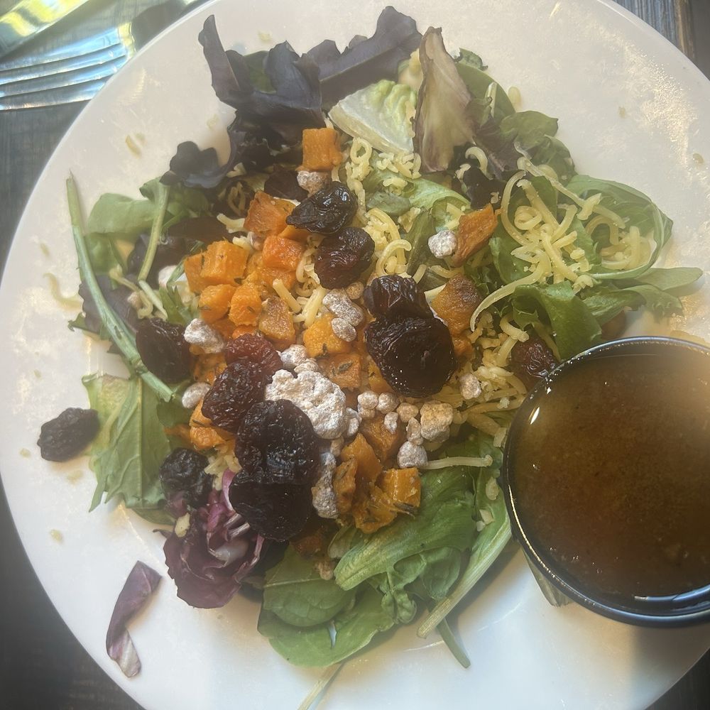 Bentley's on Bedford - Harvest salad - American Near Me - Lynchburg, Virginia Bentley's on Bedford - Harvest salad - American Near Me - Lynchburg, Virginia