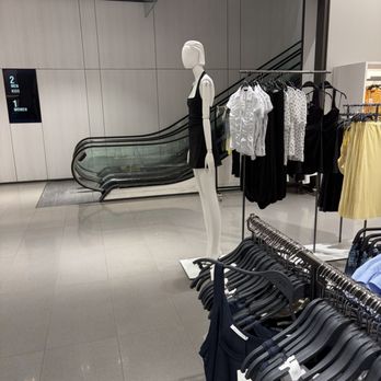 Zara - Men's Clothing Near Me - San Diego, California Zara - Men's Clothing Near Me - San Diego, California
