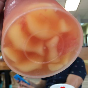 Nomi Tea - Dolphin shape jelly which remarkably managed to fit up the straw - Bubble Tea Near Me - Albany, California Nomi Tea - Dolphin shape jelly which remarkably managed to fit up the straw - Bubble Tea Near Me - Albany, California