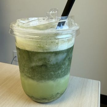 Nīzu Cafe - Letting my banana bread matcha sit for a little bit while I was in a meeting. - Cafes Near Me - Vancouver, British Columbia