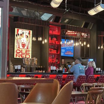 Ole Red - The bar - Southern Near Me - Orlando, Florida