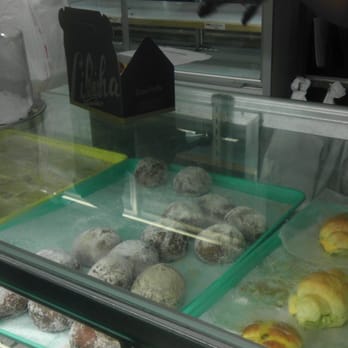 Liliha Bakery - Bakeries Near Me - Honolulu, Hawaii Liliha Bakery - Bakeries Near Me - Honolulu, Hawaii