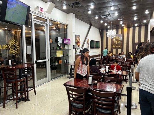 Sleek Creperie & Cafe by null