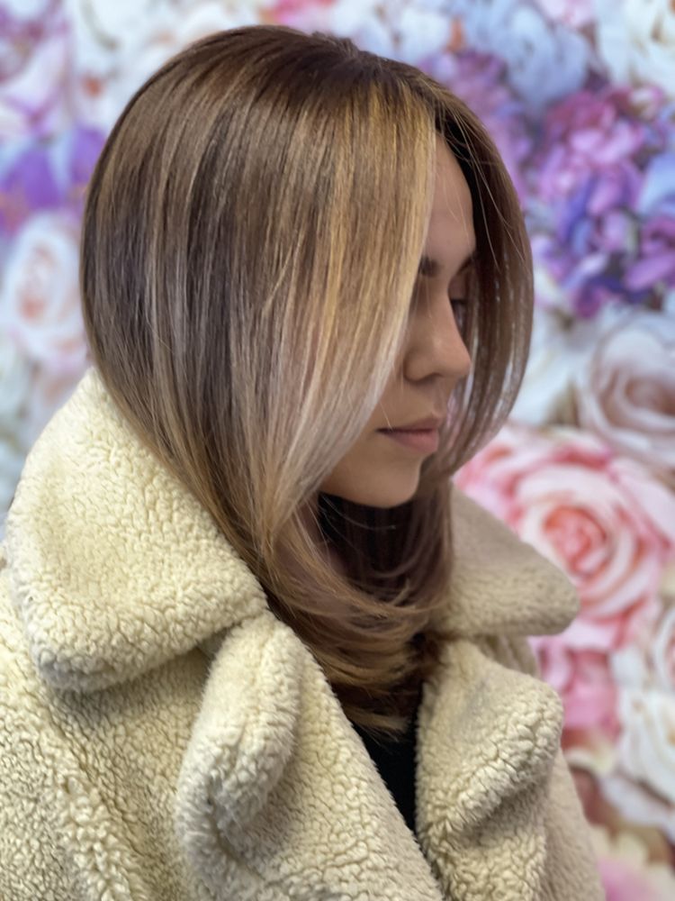 La Casa Salon & Spa Logo