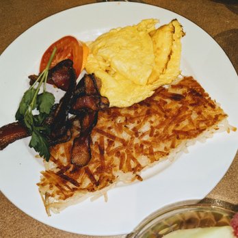 Tweet - Scrambled eggs, bacon and hash. - New American Near Me - Chicago, Illinois