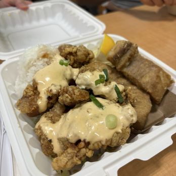 Pine Tree Cafe - Chicken Fish Belly Combo - Breakfast & Brunch Near Me - Kailua-Kona, Hawaii