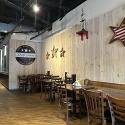 Auburn Draft House - Inside