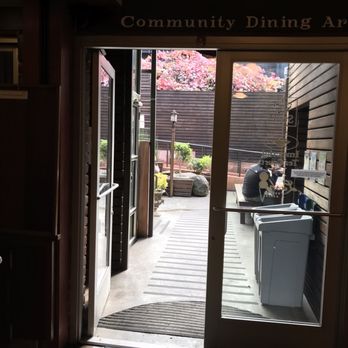 Epicurious Garden - To the outdoor dining area - Food Court Near Me - Berkeley, California