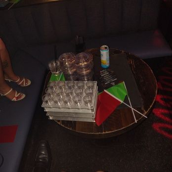 511 franklin - Section - Bars Near Me