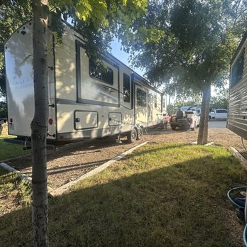 Big Rock RV Park - RV hookup spot - RV Parks Near Me - Sterling City, Texas
