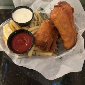 Mad Duck Craft - Fish and chips - Brewpubs Near Me - Fresno, California