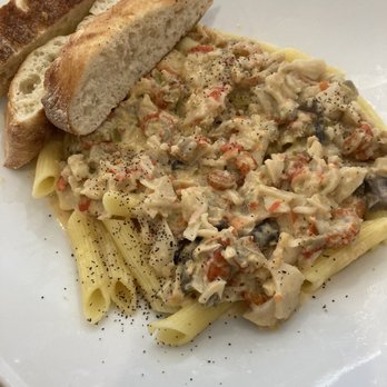 Pepperoni's Cafe - Crawfish Pasta - Pizza Near Me - New Orleans, Louisiana Pepperoni's Cafe - Crawfish Pasta - Pizza Near Me - New Orleans, Louisiana