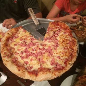 Brickhouse Tavern - Tropical Pizza- very good! - Pizza Near Me - Williamsburg, Virginia Brickhouse Tavern - Tropical Pizza- very good! - Pizza Near Me - Williamsburg, Virginia