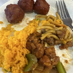 Chen's Mongolian Grill - Buffet selection items