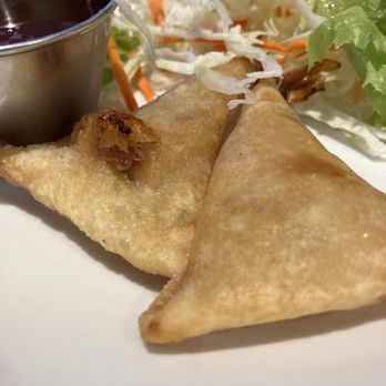 Ta Ra Rin Thai Cuisine - Triangle Shrimp (got this pic in time before I polished them off) - Thai Near Me - Eugene, Oregon Ta Ra Rin Thai Cuisine - Triangle Shrimp (got this pic in time before I polished them off) - Thai Near Me - Eugene, Oregon