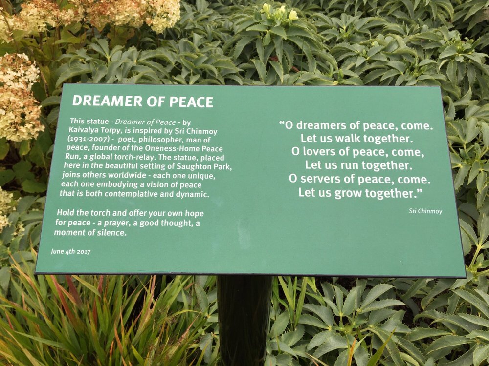 SAUGHTON PARK AND WINTER GARDENS 10 Photos Stevenson Drive