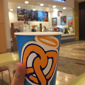 Auntie Anne's - Fast Food Near Me - Seattle, Washington