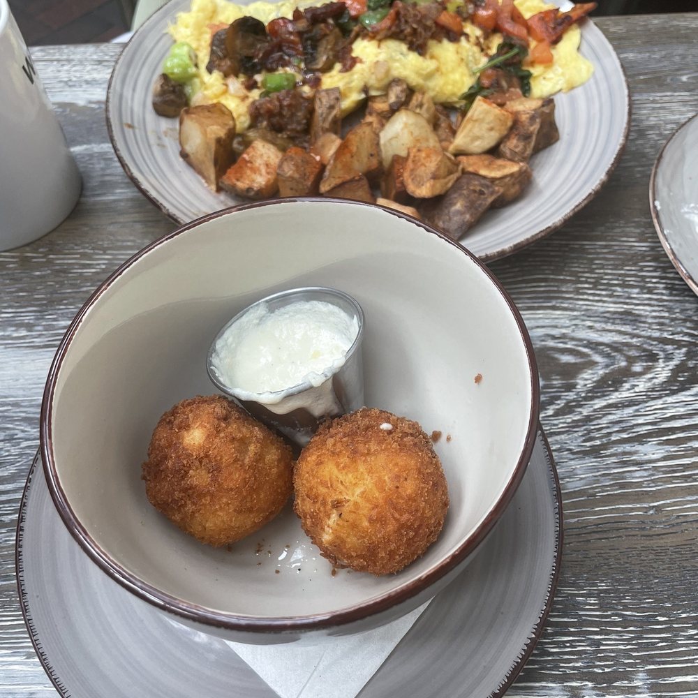 Mack's - Vegetable omelette with bacon and a side off potato croquette - Breakfast & Brunch Near Me - Babylon, New York Mack's - Vegetable omelette with bacon and a side off potato croquette - Breakfast & Brunch Near Me - Babylon, New York
