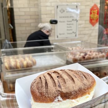 Bellaria Dessert Studio - Tiramisu bomboloni $4.50 Limited edition flavor - Bakeries Near Me - San Francisco, California Bellaria Dessert Studio - Tiramisu bomboloni $4.50 Limited edition flavor - Bakeries Near Me - San Francisco, California