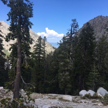 Desolation Wilderness - Gorgeous views all throughout - Hiking Near Me
