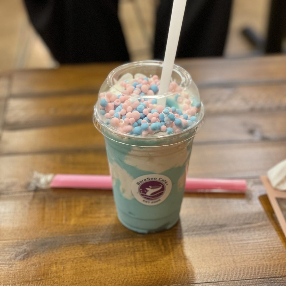 BoraSoo Cafe - Cloud yogurt smoothie - Bubble Tea Near Me - Davie, Florida