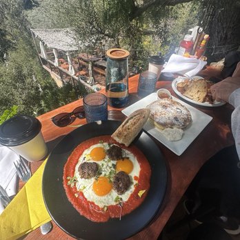 Cafe on 27 - Breakfast & Brunch Near Me - Topanga, California