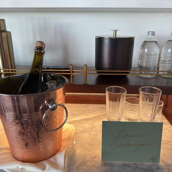 La Playa Hotel - Welcoming bottle and card - Hotels Near Me - Carmel, California La Playa Hotel - Welcoming bottle and card - Hotels Near Me - Carmel, California