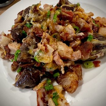 Pink Duck Kitchen - Lechon Kawali & Bacon Loaded Ube Potatoes - Breakfast & Brunch Near Me - Henderson, Nevada Pink Duck Kitchen - Lechon Kawali & Bacon Loaded Ube Potatoes - Breakfast & Brunch Near Me - Henderson, Nevada