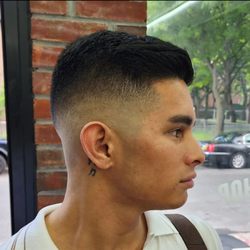 Gentlemen's Barbershop