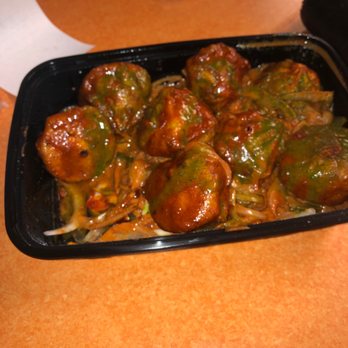 Momo2Go - Queensway - Spicy tandoori momo - Himalayan/Nepalese Near Me - Toronto, Ontario