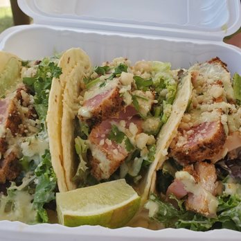Da Nani Pirates - Kaanapali - Seared ahi tacos - Food Trucks Near Me - Lahaina, Hawaii Da Nani Pirates - Kaanapali - Seared ahi tacos - Food Trucks Near Me - Lahaina, Hawaii
