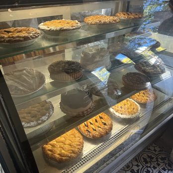 Absolute Bakery & Cafe - Bakeries Near Me - Toronto, Ontario