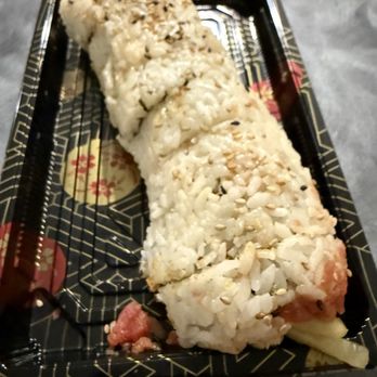 Yogi’s Grill - Spicy Tuna Roll - Asian Fusion Near Me - Yuma, Arizona