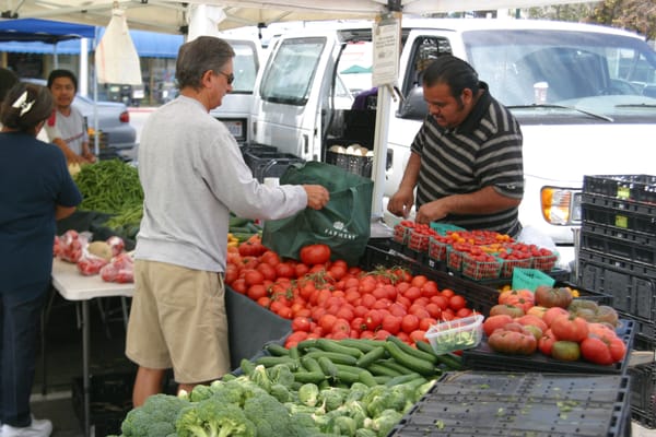 Downtown Oxnard Farmers Market by null
