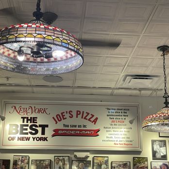 Joe's Pizza - Inside - Pizza Near Me - Miami, Florida Joe's Pizza - Inside - Pizza Near Me - Miami, Florida