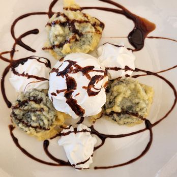 Sushi Mambo - Tempura oreos and vanilla ice cream - Japanese Near Me - Calistoga, California Sushi Mambo - Tempura oreos and vanilla ice cream - Japanese Near Me - Calistoga, California