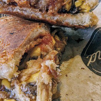The Stand - American Classics Redefined - Short Rib Grilled Cheese Sandwich - New American Near Me - Valencia, California The Stand - American Classics Redefined - Short Rib Grilled Cheese Sandwich - New American Near Me - Valencia, California