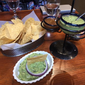 Sal Y Limon - Chips Frescos with guacamole and three salsas - Mexican Near Me - Seattle, Washington