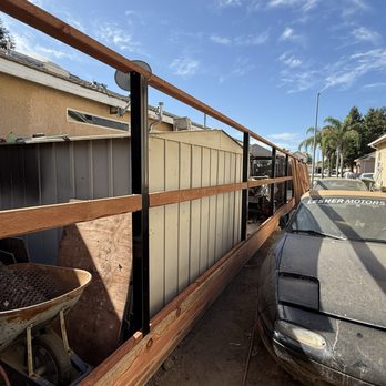 Royalty Fencing - True square tubing steel posts - Fences & Gates Near Me Royalty Fencing - True square tubing steel posts - Fences & Gates Near Me