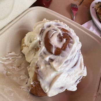 Kihei Caffe - Sweet roll - Hawaiian Near Me - Kihei, Hawaii